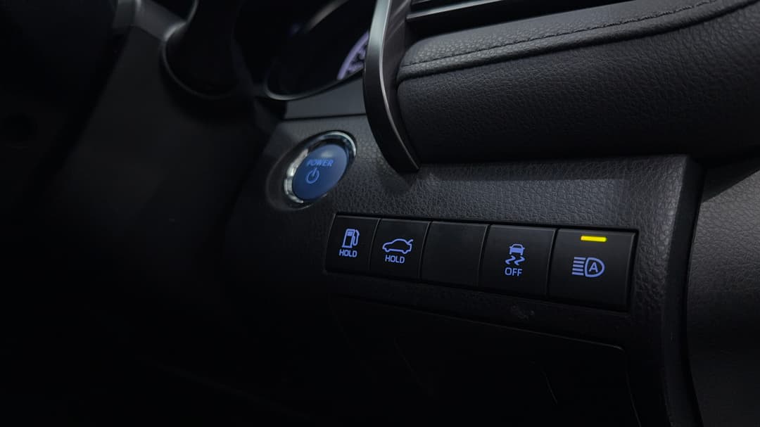 2023 Toyota Camry Ascent Hybrid, Automatic, 34756 km, Utility Switches/Buttons