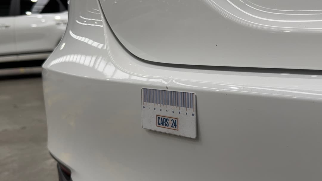 2023 Toyota Camry Ascent Hybrid, Automatic, 34756 km, Bumper Rear Dent