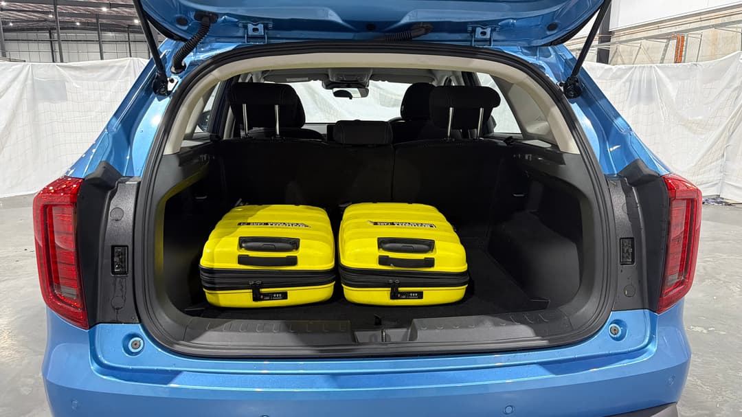2025 GWM Haval Jolion Premium, Automatic, 4560 km, Boot Inside View with Luggage