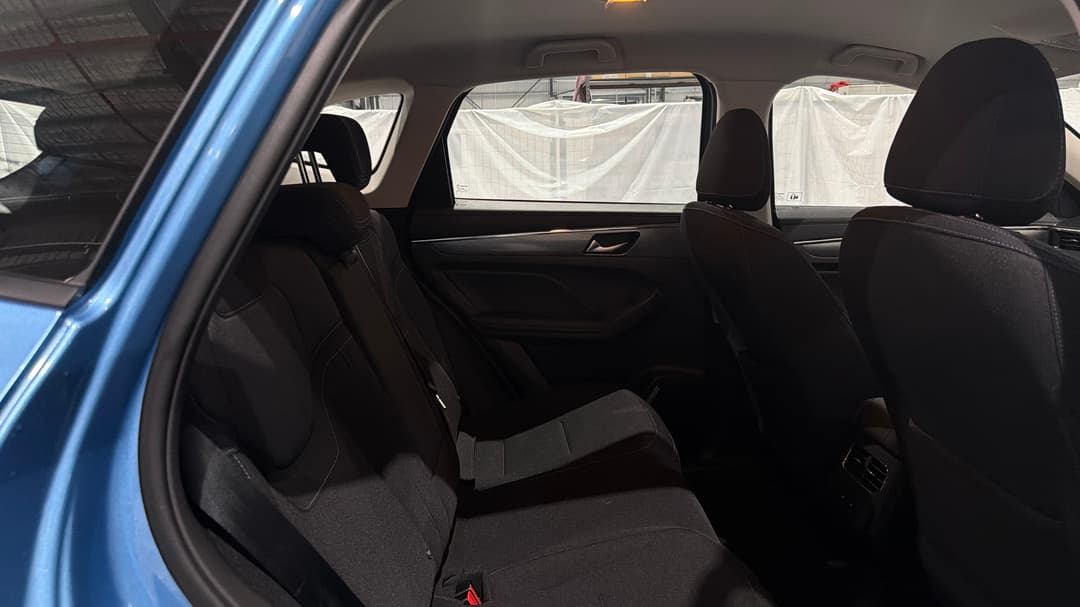 2025 GWM Haval Jolion Premium, Automatic, 4560 km, Right Side Rear Door Cabin View