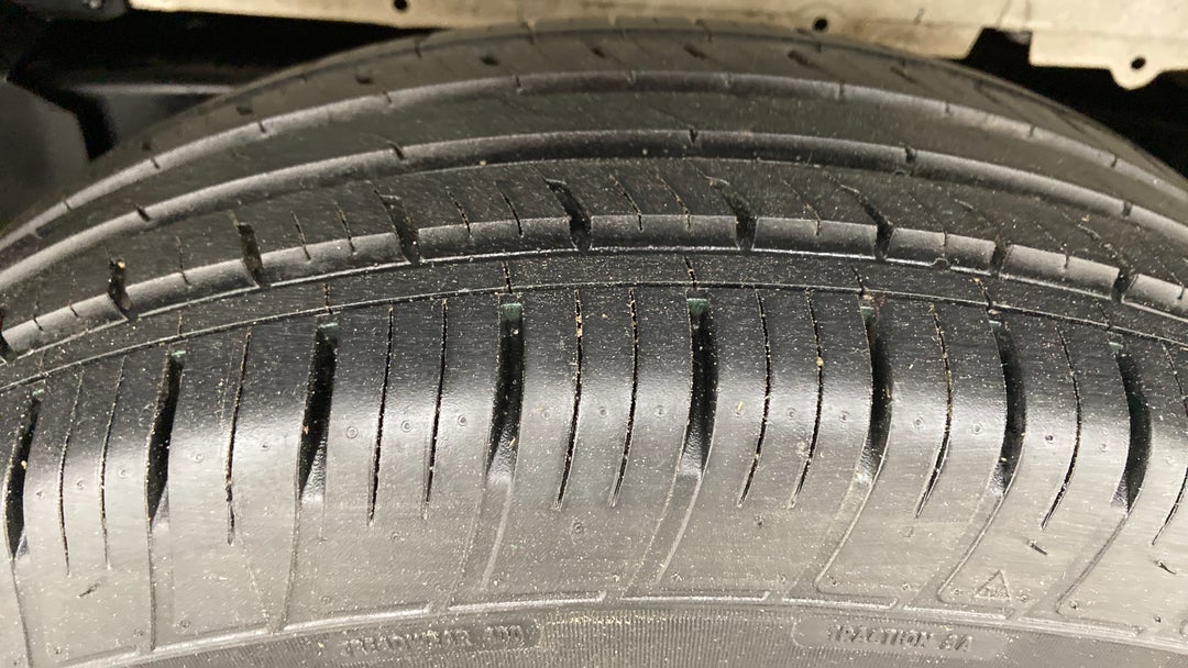 Left Rear Tyre Tread