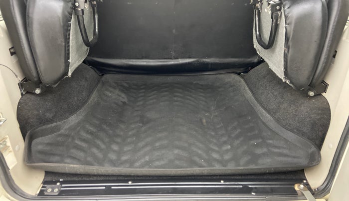 2018 Mahindra Scorpio S5, Diesel, Manual, 18,012 km, Boot Inside