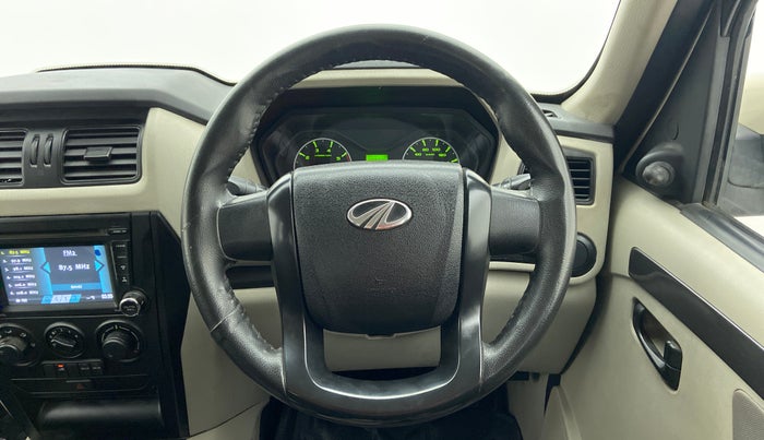 2018 Mahindra Scorpio S5, Diesel, Manual, 18,012 km, Steering Wheel Close Up