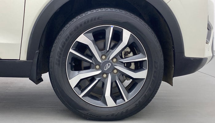 2019 Mahindra XUV300 W8(O), Diesel, Manual, 14,647 km, Right Front Wheel