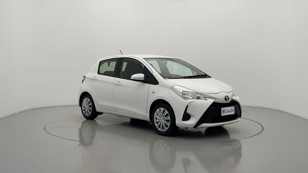 Right Front Diagonal (45- Degree) View