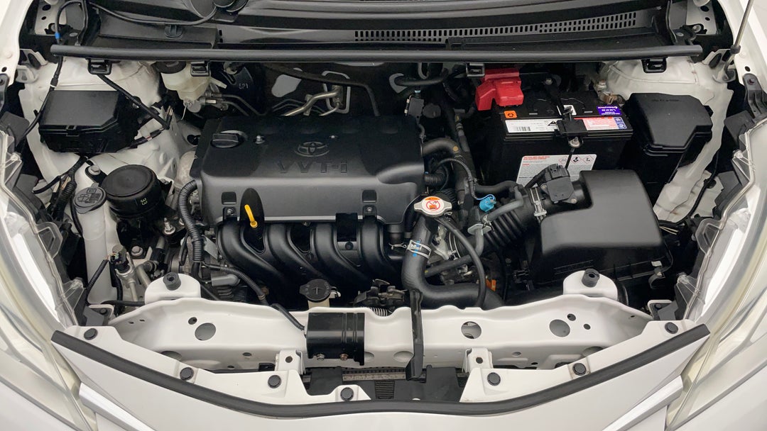 Open Bonnet (Engine)