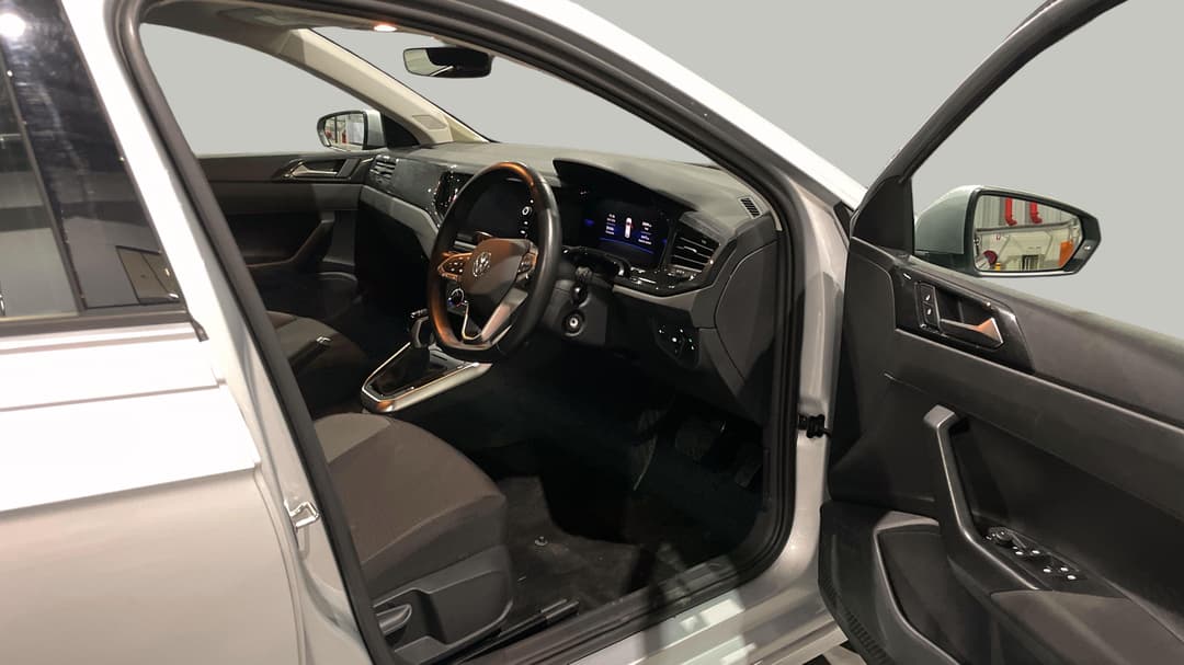 2024 Volkswagen Polo Life, Automatic, 25692 km, Right Side Front Door Cabin View