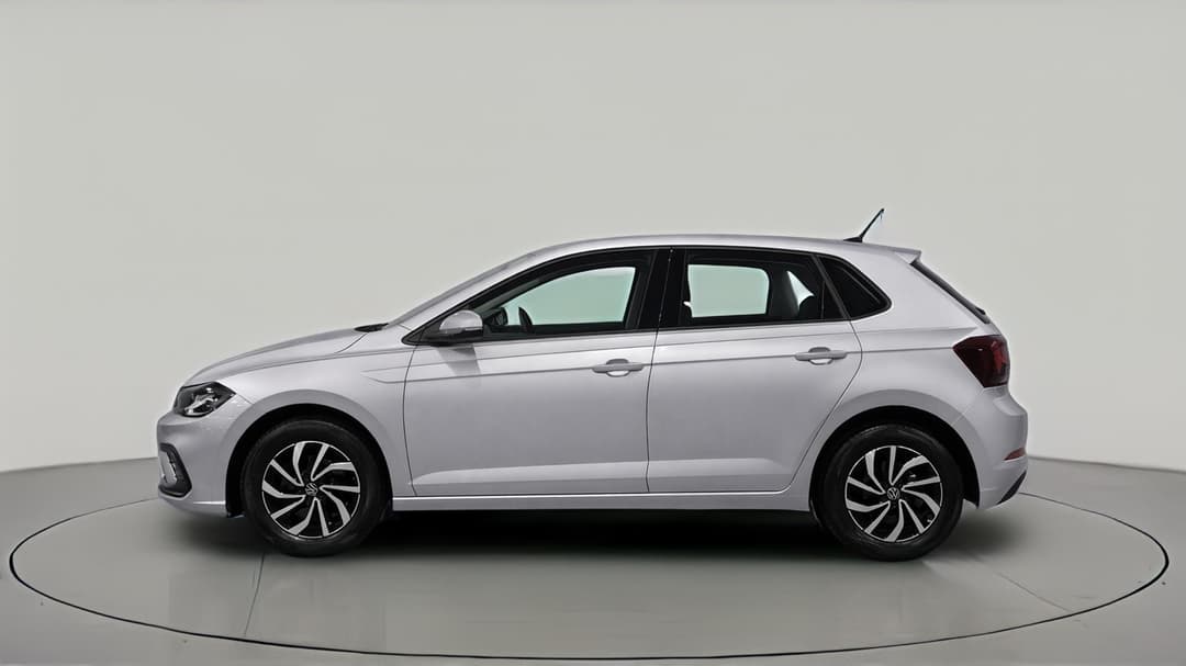 2024 Volkswagen Polo Life, Automatic, 25692 km, Left Side View