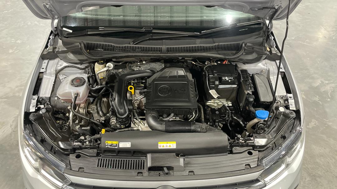 2024 Volkswagen Polo Life, Automatic, 25692 km, Open Bonnet (Engine)