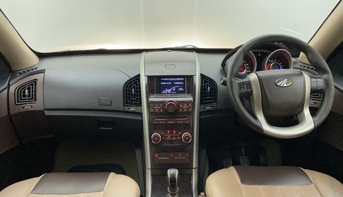 2014 Mahindra XUV500 W6, Diesel, Manual, 1,07,080 km, Dashboard