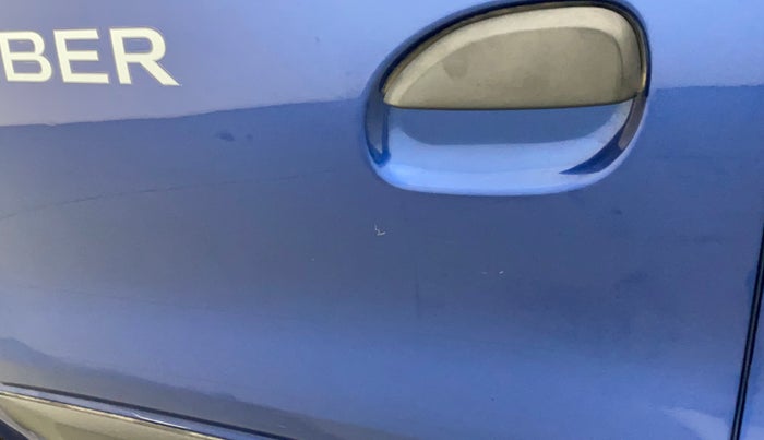 2018 Renault Kwid CLIMBER 1.0 AMT, Petrol, Automatic, 49,641 km, Front passenger door - Minor scratches