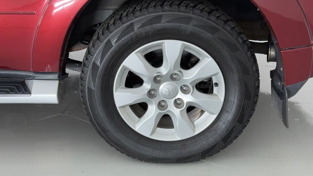 2019 Mitsubishi Pajero Glx (4x4) 7 Seat, Automatic, 136393 km, Left Rear Wheel
