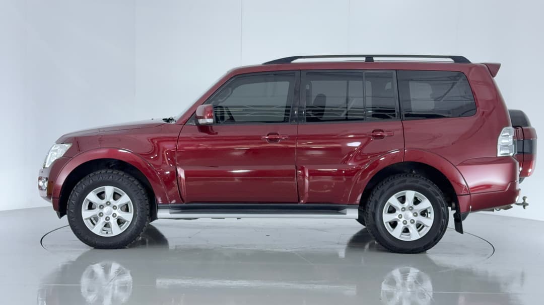 2019 Mitsubishi Pajero Glx (4x4) 7 Seat, Automatic, 136393 km, Left Side View
