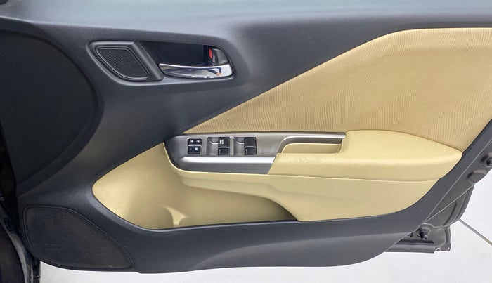 2014 Honda City V MT PETROL, Petrol, Manual, 44,872 km, Driver Side Door Panels Control
