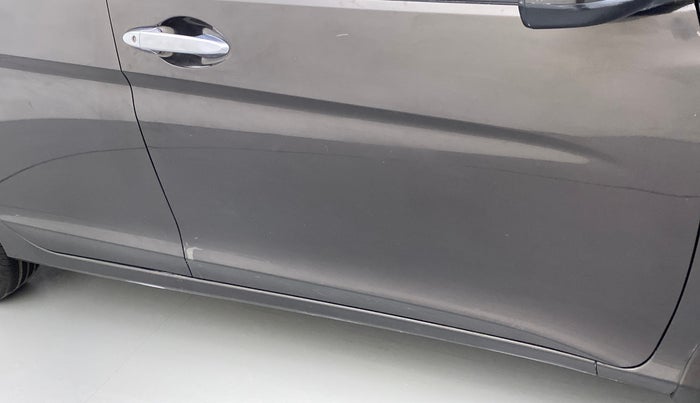 2014 Honda City V MT PETROL, Petrol, Manual, 44,872 km, Driver-side door - Minor scratches