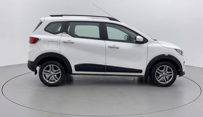 2021 Renault TRIBER RXZ, Petrol, Manual, 27,216 km, Right Side View