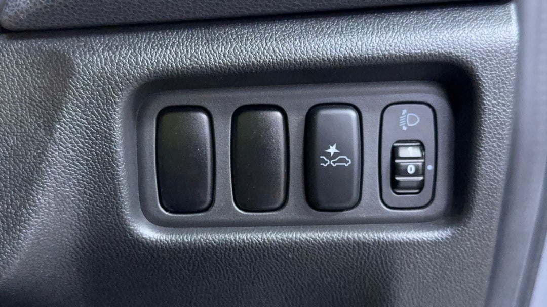 2021 Mitsubishi ASX Es (2WD), Automatic, 37665 km, Utility Switches/Buttons