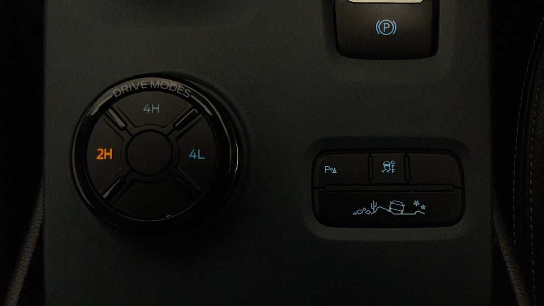 2022 Ford Ranger Sport 2.0 (4x4), Automatic, 48556 km, Utility Switches/Buttons