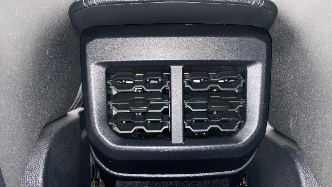 2022 Ford Ranger Sport 2.0 (4x4), Automatic, 48556 km, Rear A/C Vent