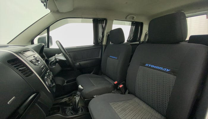 2013 Maruti Wagon R Stingray VXI, Petrol, Manual, 55,590 km, Right Side Front Door Cabin