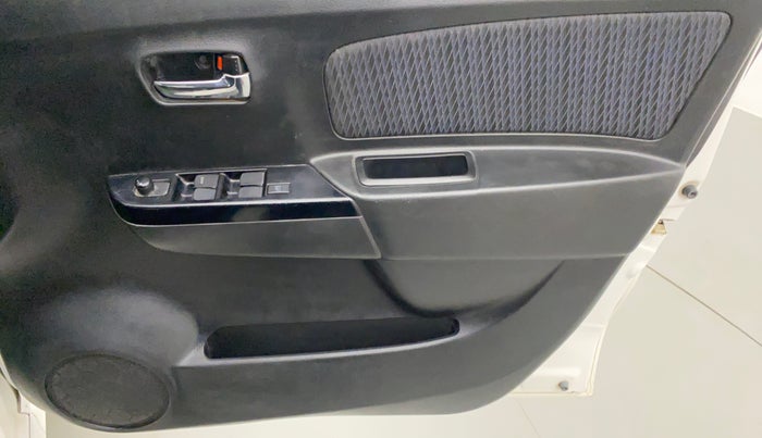 2013 Maruti Wagon R Stingray VXI, Petrol, Manual, 55,590 km, Driver Side Door Panels Control