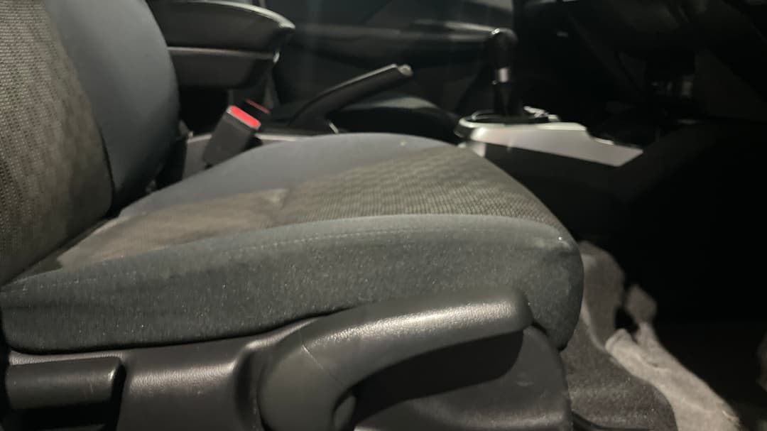 2016 Honda Jazz Vti, Manual, 30132 km, Drivers Side Adjustment Panel