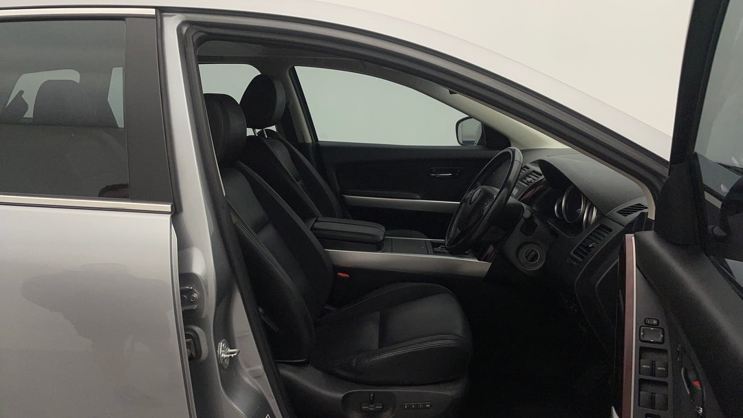 2013 Mazda CX-9 Grand Touring, Automatic, 140909 km, Right Side Front Door Cabin View