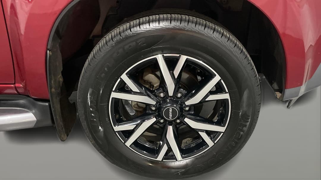 2020 Isuzu MU-X Ls-t (4x2), Automatic, 126773 km, Right Front Wheel