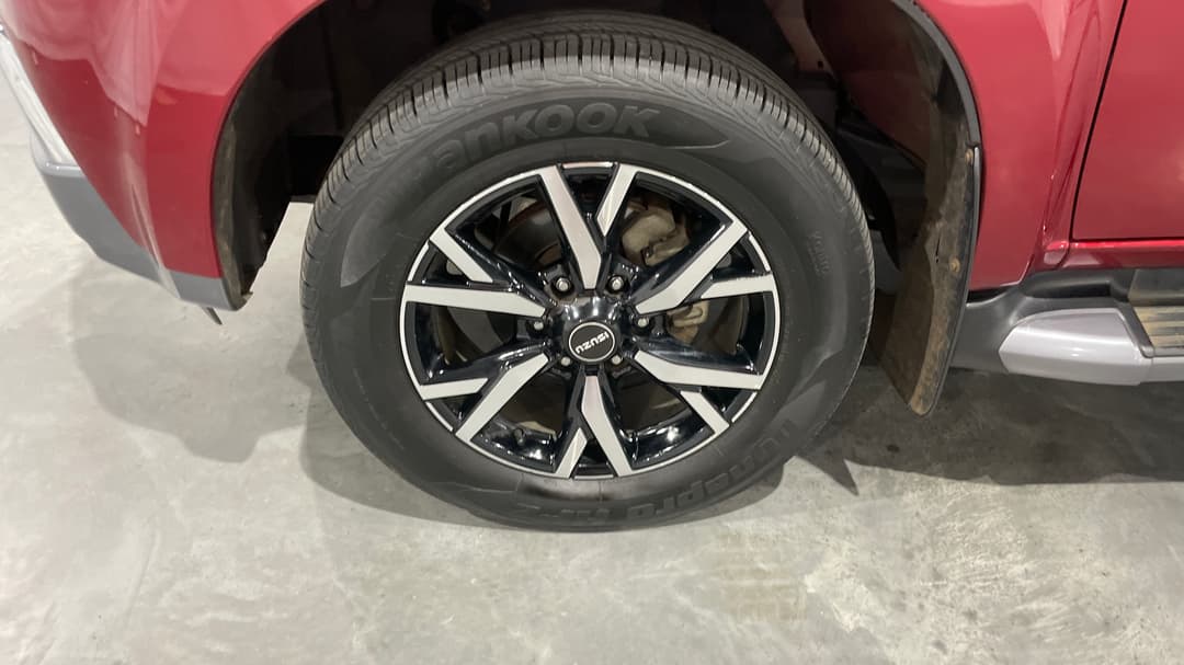 2020 Isuzu MU-X Ls-t (4x2), Automatic, 126773 km, Left Front Wheel