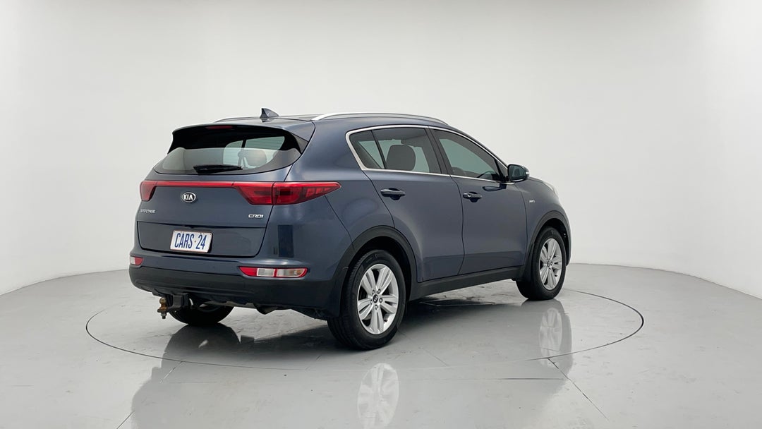 Right Back Diagonal (45- Degree) View