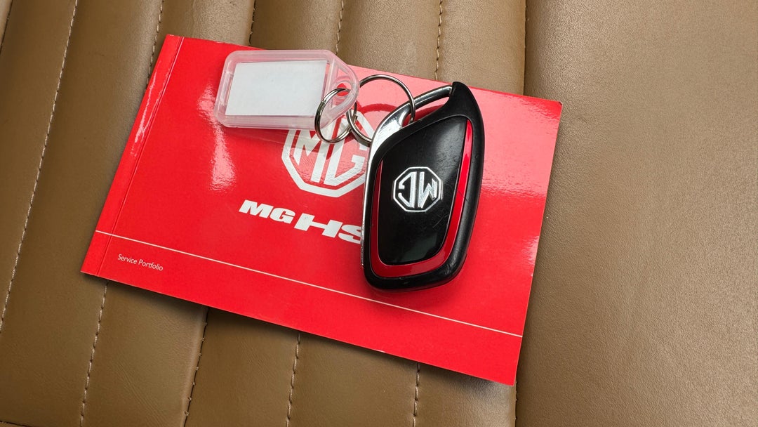 2021 MG HS Essence, Automatic, 49617 km, Key Close-up
