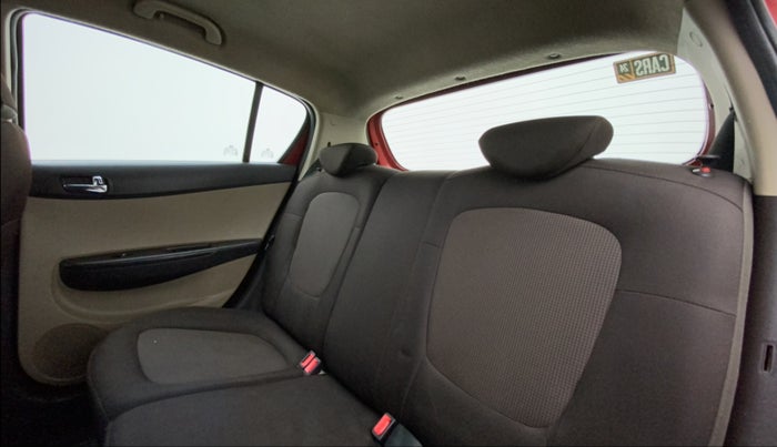 2012 Hyundai i20 SPORTZ 1.4 CRDI, Diesel, Manual, 84,002 km, Right Side Rear Door Cabin