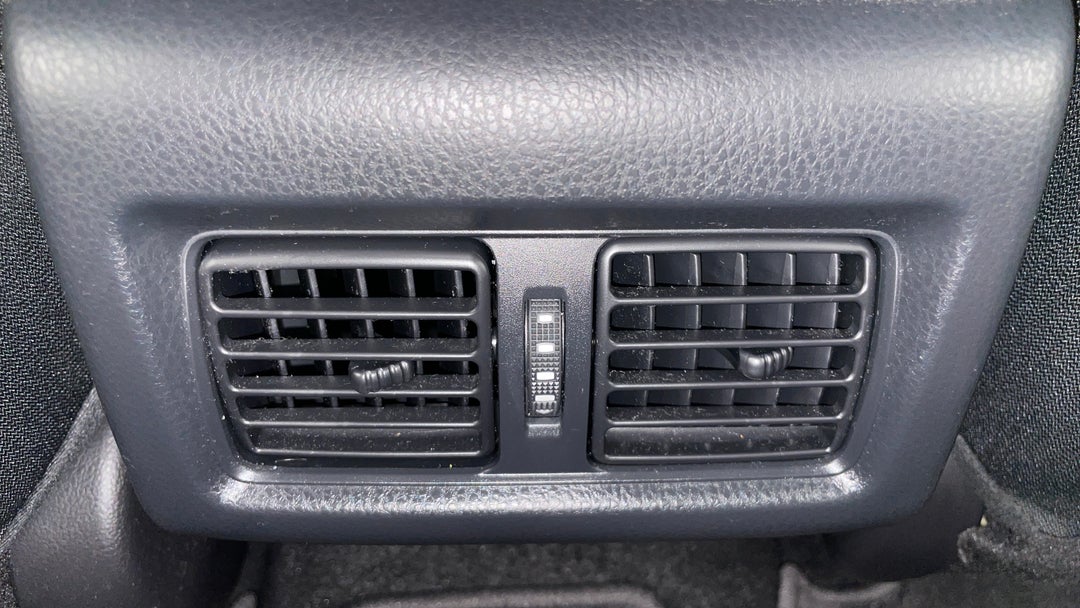 2022 Toyota Camry Ascent, Automatic, 90668 km, Rear A/C Vent