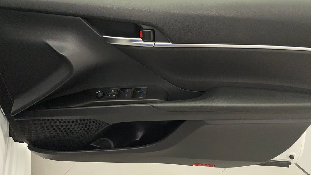 2022 Toyota Camry Ascent, Automatic, 90668 km, Speaker View