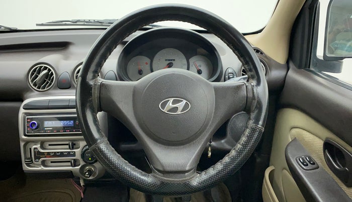 2013 Hyundai Santro Xing GL PLUS, Petrol, Manual, 51,645 km, Steering Wheel Close Up
