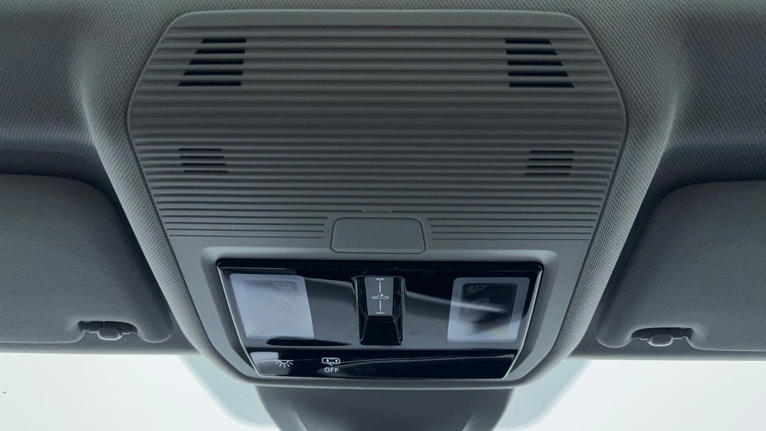 On-Roof Controls/Sunglass holder