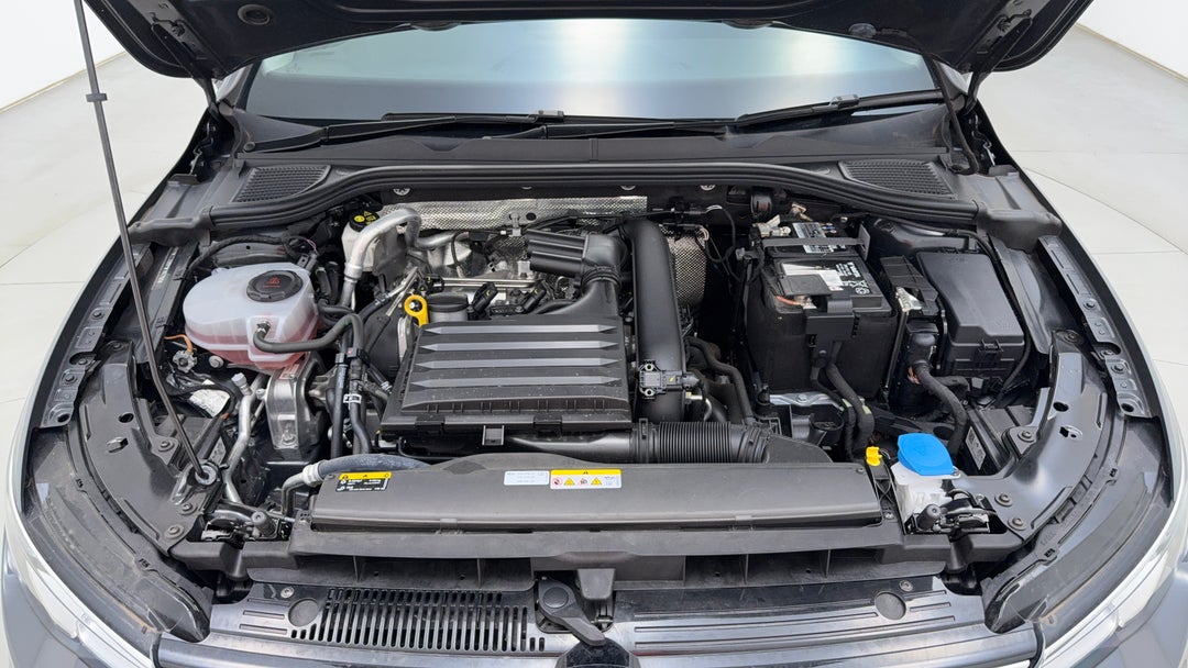 Open Bonnet (Engine)