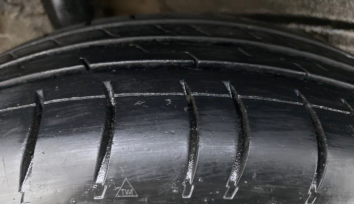2019 Maruti New Wagon-R LXI CNG 1.0 L, CNG, Manual, 85,043 km, Right Rear Tyre Tread