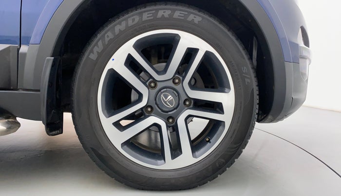 2018 Tata Hexa Varicor 400 XTA, Diesel, Automatic, 27,138 km, Right Front Wheel