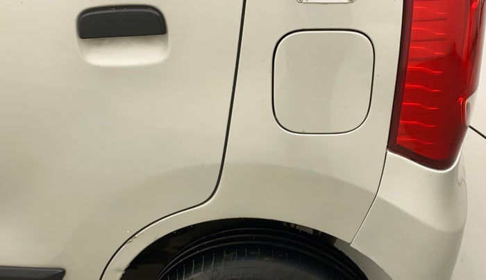 2017 Maruti Wagon R 1.0 LXI CNG, CNG, Manual, 1,10,029 km, Left quarter panel - Slightly dented