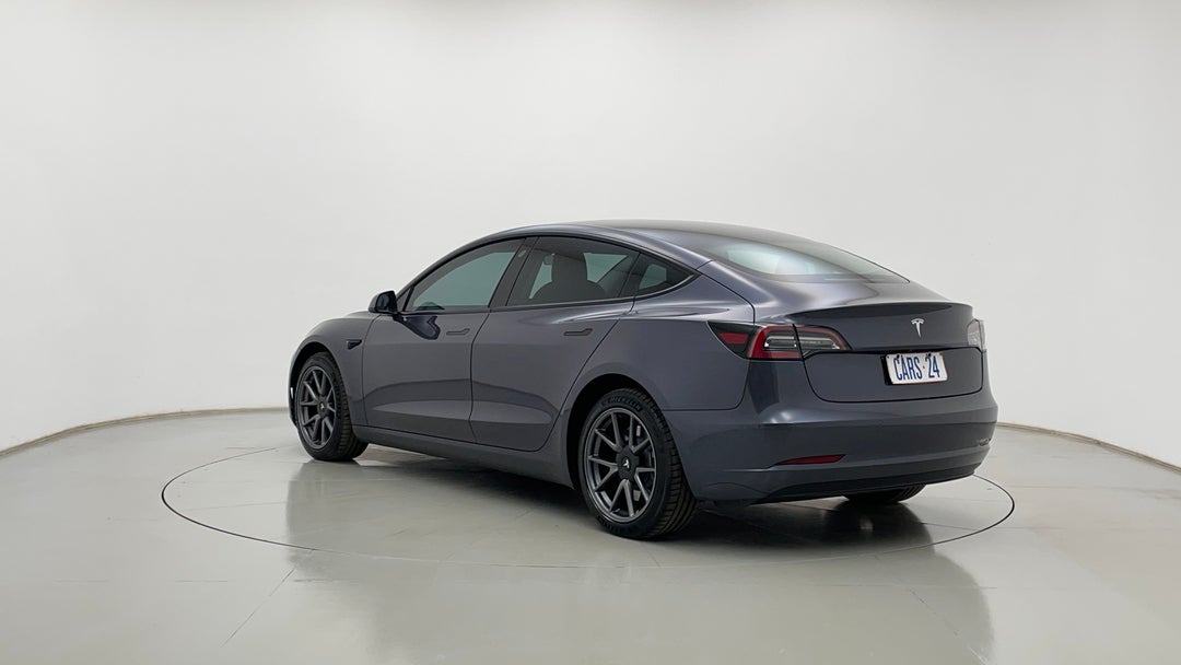 Left Back Diagonal (45- Degree) View