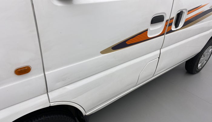 2019 Maruti Eeco 5 STR WITH AC PLUSHTR, Petrol, Manual, 4,621 km, Front passenger door - Slightly dented