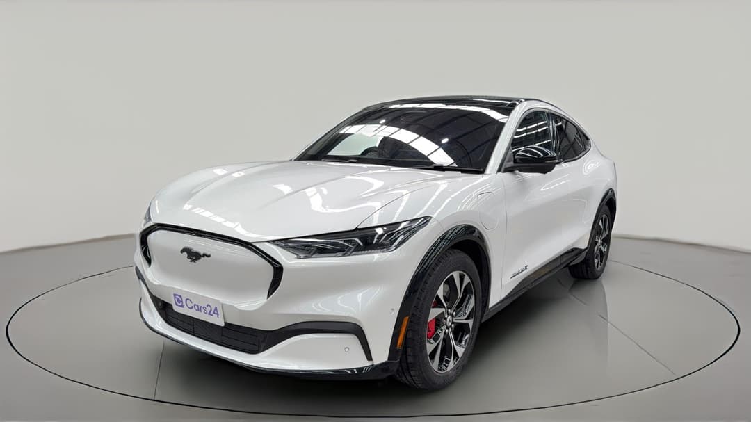 2023 Ford Mustang Mach-e Premium, Automatic, 63487 km, Left Front Diagonal (45- Degree) View