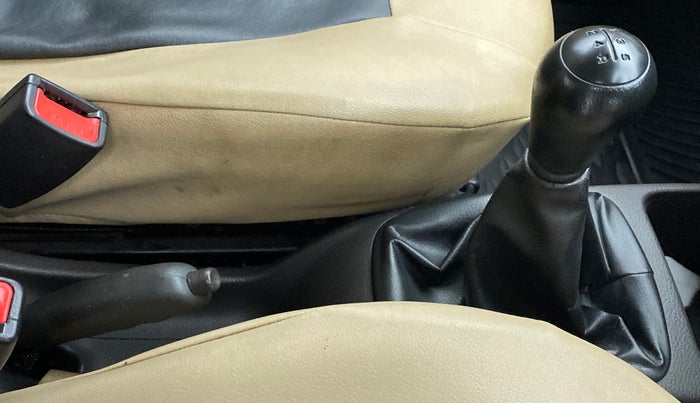 2012 Hyundai Eon ERA PLUS, Petrol, Manual, 64,141 km, Gear Lever