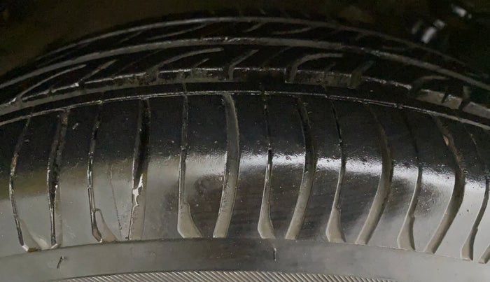 2017 Maruti Celerio ZXI AMT, Petrol, Automatic, 27,932 km, Right Rear Tyre Tread