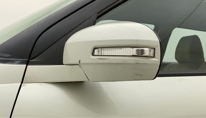2013 Maruti Swift Dzire VXI, Petrol, Manual, 70,817 km, Left rear-view mirror - Cover has minor damage