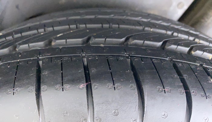2019 MG HECTOR SHARP 2.0 DIESEL, Diesel, Manual, 44,332 km, Left Rear Tyre Tread