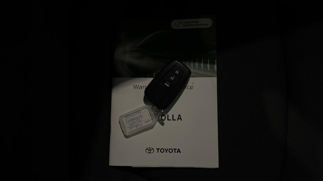 2021 Toyota Corolla Ascent Sport Hybrid, Automatic, 63825 km, Key Close-up