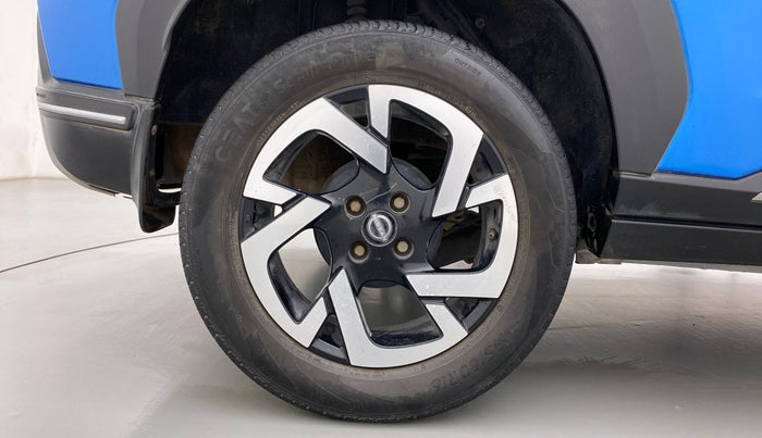 2021 Nissan MAGNITE XV DUAL TONE, Petrol, Manual, 40,090 km, Right Rear Wheel