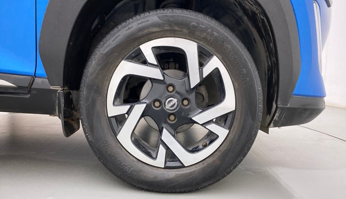 2021 Nissan MAGNITE XV DUAL TONE, Petrol, Manual, 40,090 km, Right Front Wheel